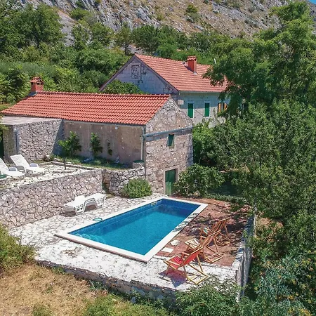 Vakantiehuis Put Starogsela Bb Cr